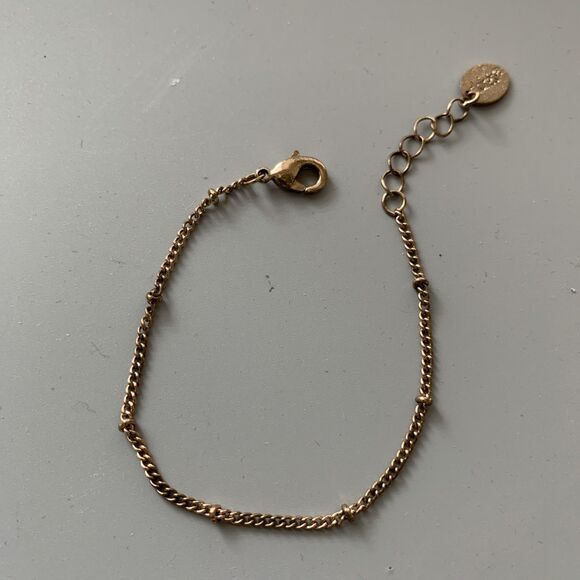 Claires Gold Tone Bracelets 6-7 inch Lot of 3 Petite Dainty - Picture 4 of 8